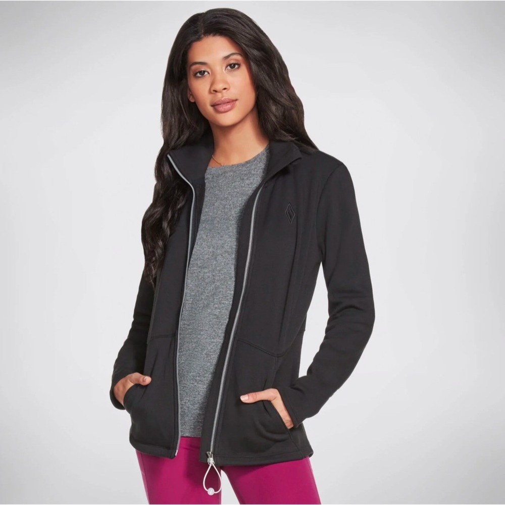 SKECHERS GO  Hooded zip up Jacket